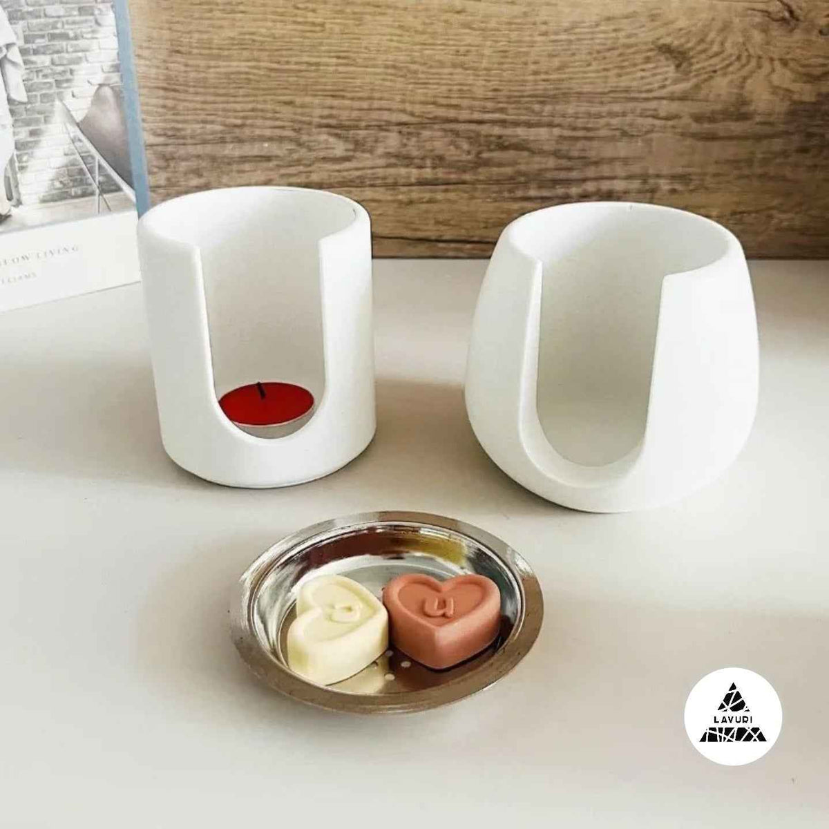 LAVURI® vaxsmältare i gjuten keramik, värmeljus + vit metallkopp, vaxkakor ingår inte