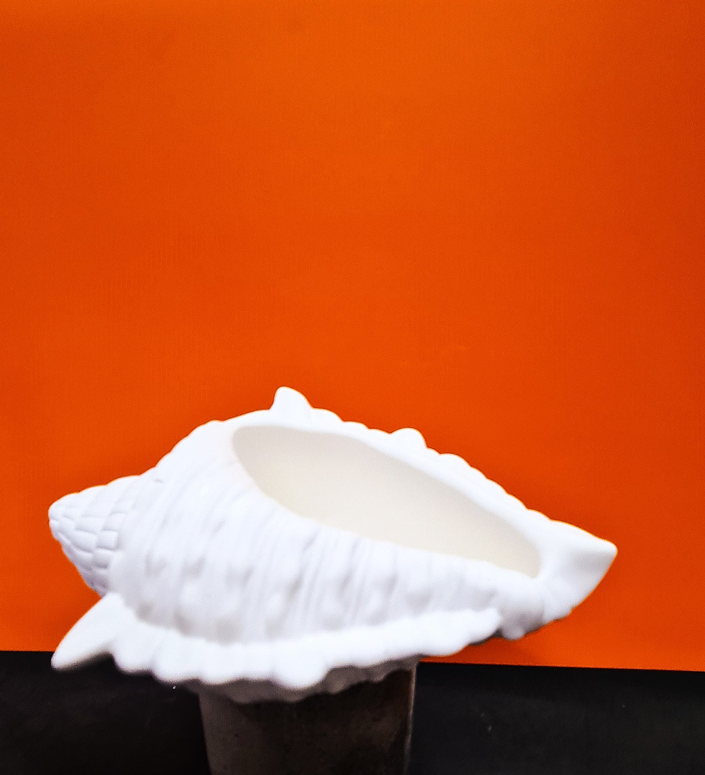 LAVURI® BUZIO GRANDE - dekorative Schale als Kerze, für Kerzensand, pearled Wax, Schmuck oder Schalenfrüchte, exklusives weiss, Deco Tray