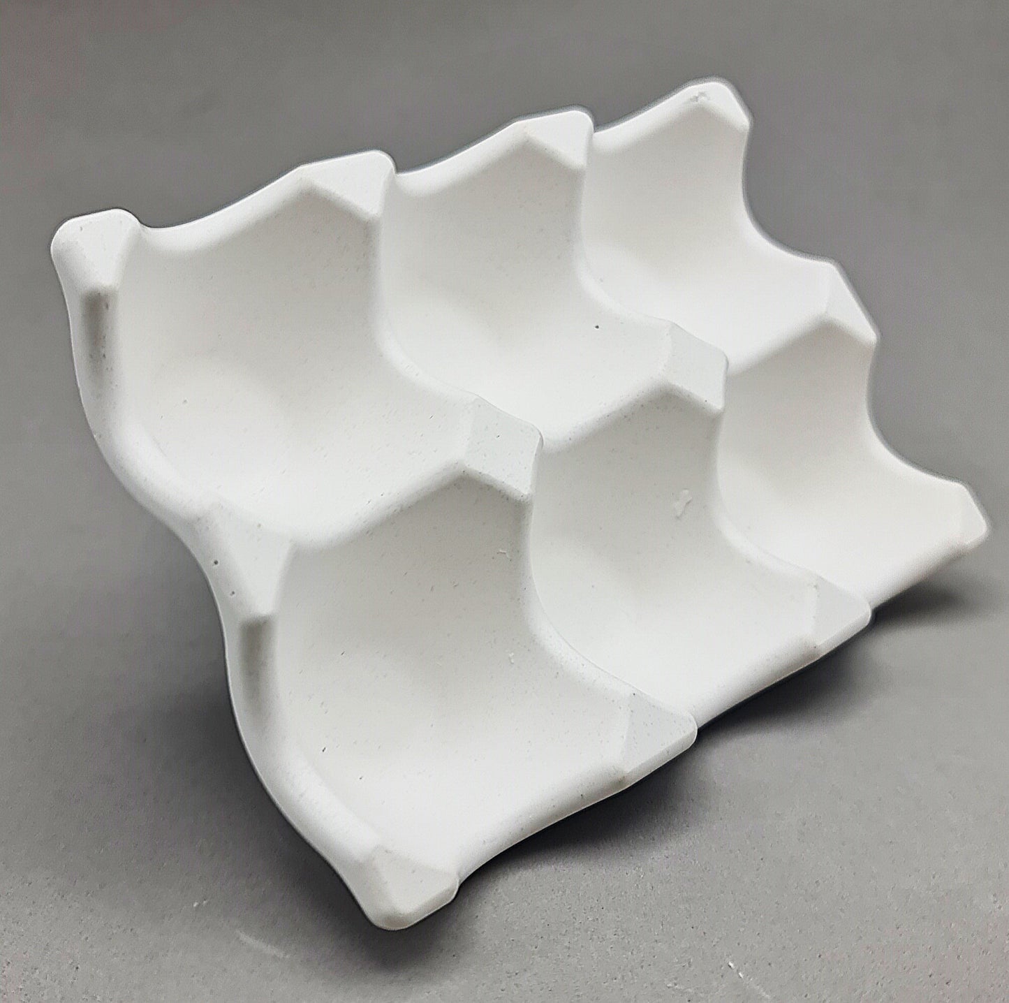 LAVURI® EGGY Tray 6er EIER Schale Dekoration Deco für Eier, Muffin, Wax- Melts, Aufbewahrung von Kosmetik Schwämmen, weiss