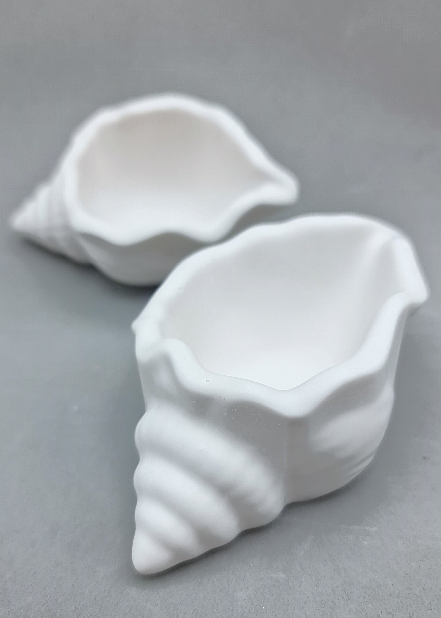 LAVURI® BUZIO MEDIO - dekorative Schale als Kerze, für Kerzensand, pearled Wax, Schmuck oder Schalenfrüchte, exklusives weiss, Deco Tray