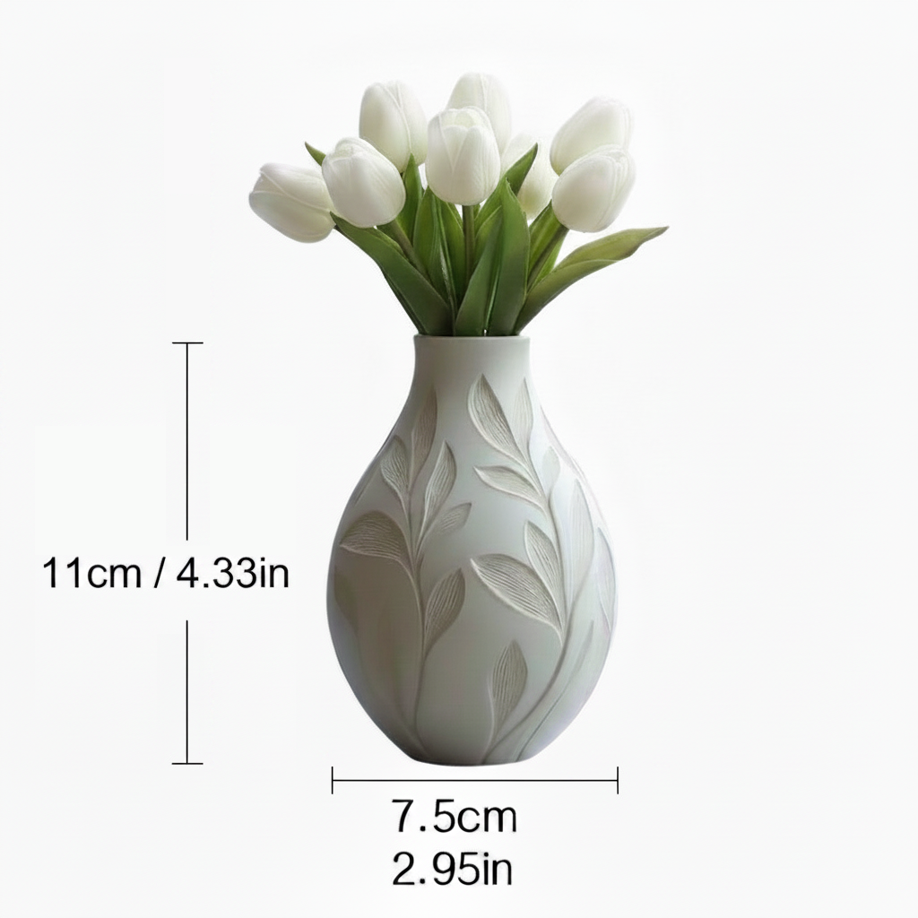 Les Fleurs "Tulip Leaves" - Vase for Dried Flowers like Pampas Grass, 11 x 7.5 cm, Round Ceramic Vase with Petal Pattern