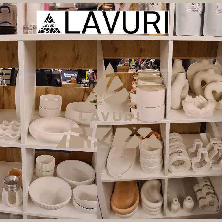 LAVURI® Stewalin Ceramic Powder, a casting compound for figures and reliefs, produces hardened objects with a smooth, porcelain-like surface that are easy to paint.