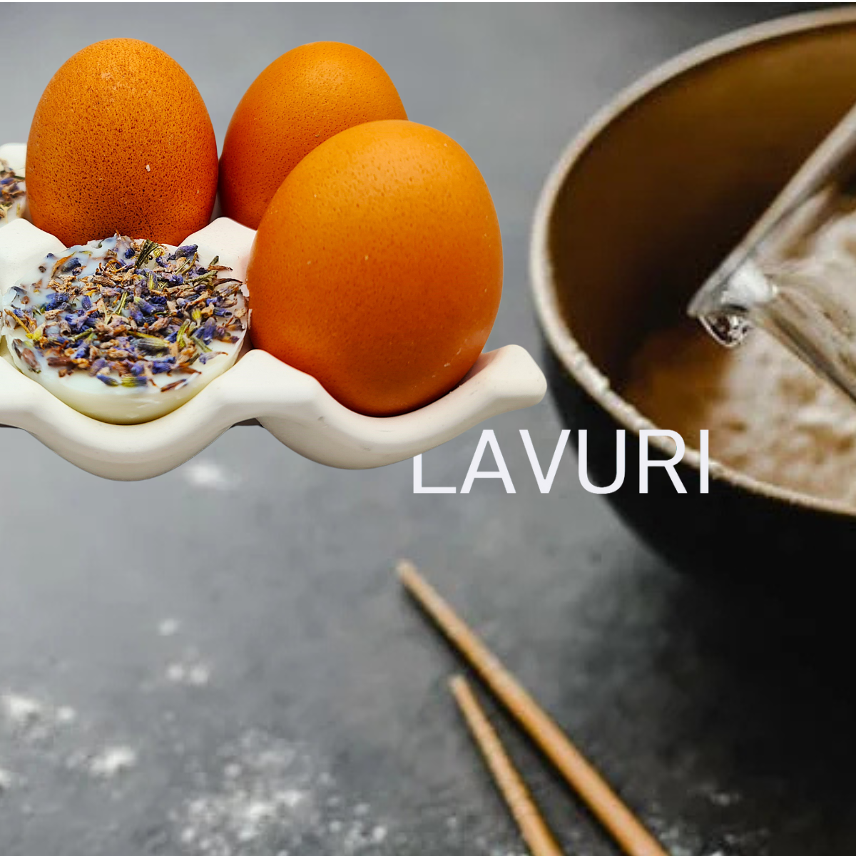 LAVURI® EGGY Tray 6er EIER Schale Dekoration Deco für Eier, Muffin, Wax- Melts, Aufbewahrung von Kosmetik Schwämmen, weiss