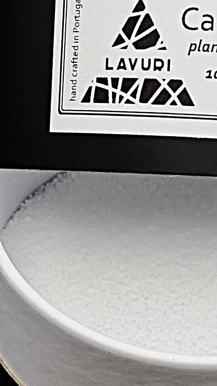 Initials Edition Candle Sand perl wax, black tube, 100% natural, 500g incl. wicks, NO paraffins, white