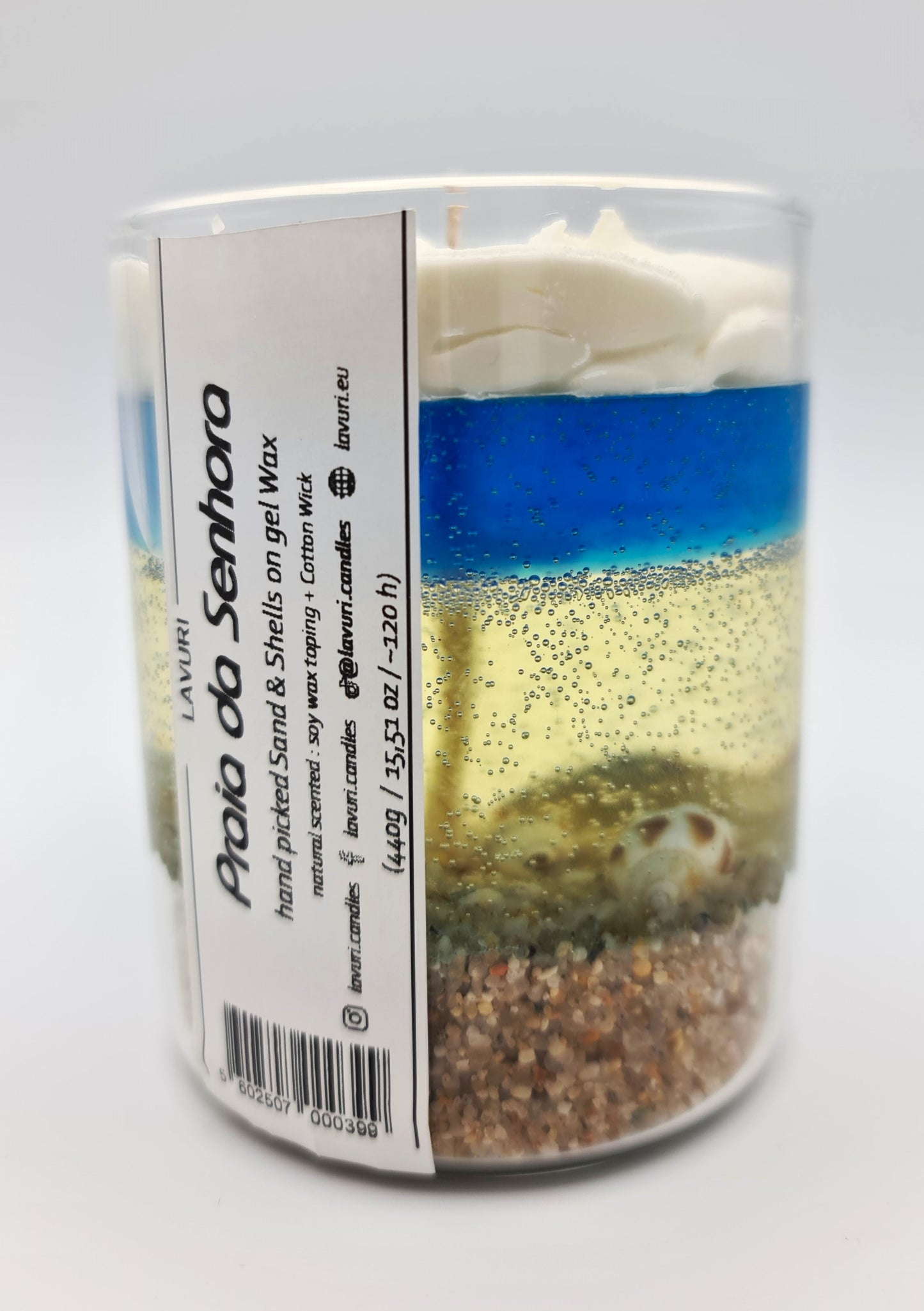 PRAIA Beach Candle with personal hand picked Sand & Shells from Portugal in sparkling gel wax and 100% natural soy wax foam breath as topping