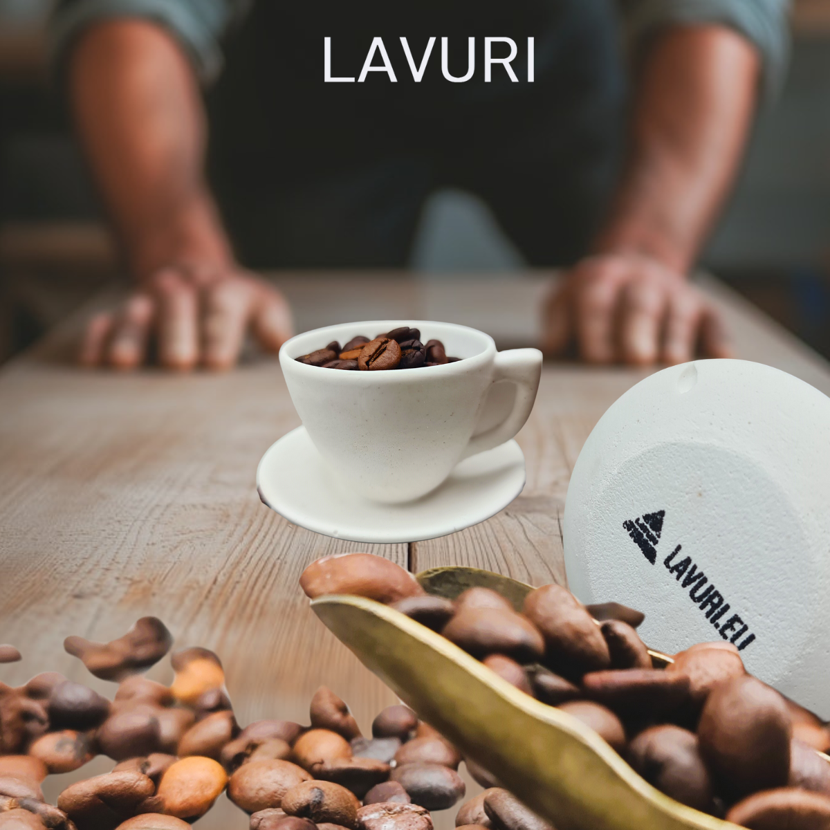 LAVURI® ESPRESSO Tasse auf festem Teller für Wachskerzen, Kerzensand / Perlwachs, Stabkerzen- Halter, Dekoration und als Duftkerzen Varianten erhältlich