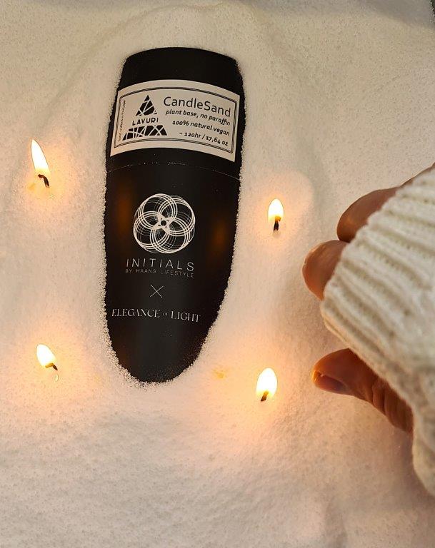 Initials Edition Candle Sand perl wax, black tube, 100% natural, 500g incl. wicks, NO paraffins, white
