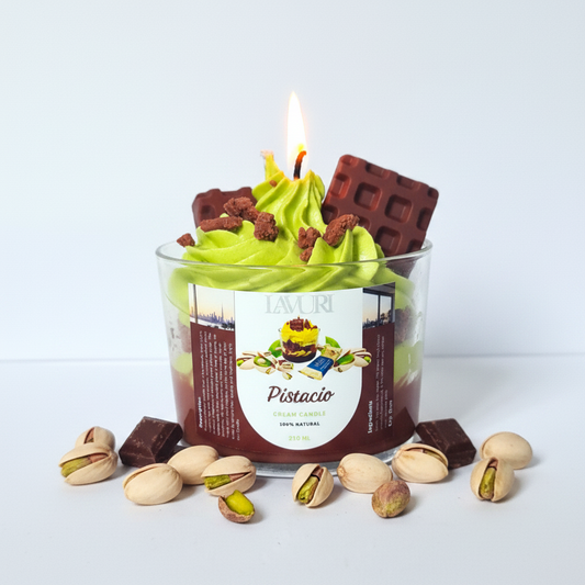 LAVURI Pistacio Cream Cup gourmet dessert candle dufterze